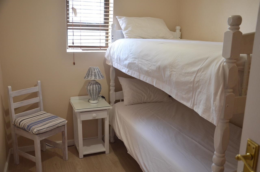 6 Bedroom Property for Sale in Hartenbos Central Western Cape